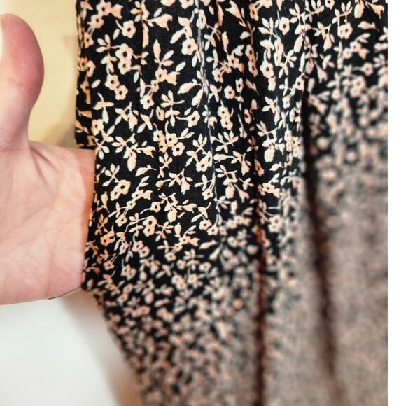 Xhilaration Large $45 Black Ditsy Pink Floral Babydoll 90s‎ Y2K Stretch Dress - Picture 4 of 10